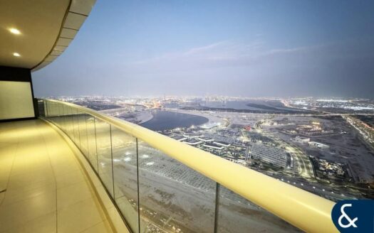 Buy Spacious 3 BR Apartment in Damac Towers By Paramount (Tower D) at Business Bay by Damac - Balcony