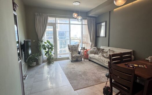 2BR Apartment for Sale - Platinum Residence2 - Dubai Silicon Oasis - Living Room